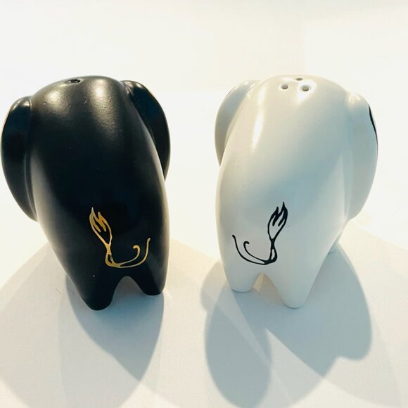 kate spade New York Lenox Black White Elephants Condiment Shakers - Picture 8 of 9